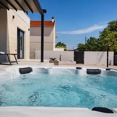 My Dalmatia - Fine Touch With Jacuzzi Σπίτι διακοπών Biograd Na Moru