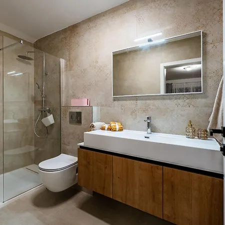 My Dalmatia - Fine Touch With Jacuzzi * Biograd Na Moru