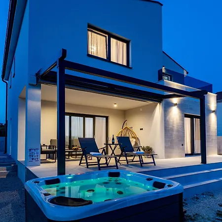 Σπίτι διακοπών My Dalmatia - Fine Touch With Jacuzzi